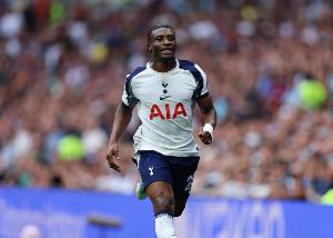 5500萬(wàn)鎊去熱刺！TA：切爾西本想用霍爾+4000萬(wàn)鎊換庫(kù)杜斯 但遭拒