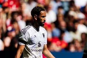 記者：庫(kù)尼亞接受私人理療師治療，希望本月復(fù)出