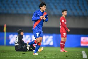 媒體人：申花角球絕對(duì)是阿森納真?zhèn)?，變化路?shù)像打出的爭(zhēng)議也像