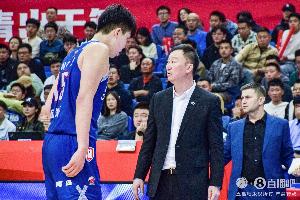 比盧普斯因參與賭球被逮捕！媒體人：劉維偉在美國 要不直接接班