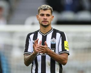 擊敗富勒姆！吉馬良斯：現(xiàn)在我只想休息一下，因?yàn)槲姨哿? >
                                        </div>
                                    </div>
                                    <div   id=