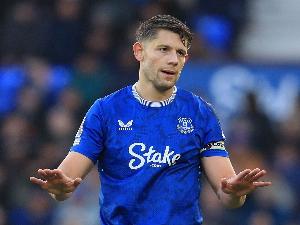 塔科夫斯基：很失望今天定位球丟掉兩球，我們必須做出改進