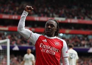 埃澤：水晶宮絕對是非常難對付的球隊，今天進球后心情有些復(fù)雜