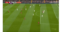 加克波走底線內(nèi)切傳中被擋了一下，麥卡利斯特射門被解圍