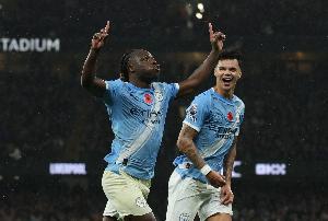 多庫上半場創(chuàng)造4次機會，其他曼城隊友共3次、紐卡全隊也僅3次