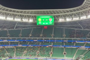 賽后國(guó)安球迷全場(chǎng)高呼：中赫滾蛋，還我國(guó)安